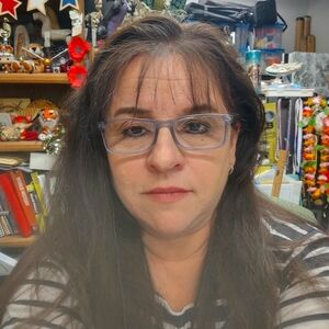 Meet your Posher, Robin